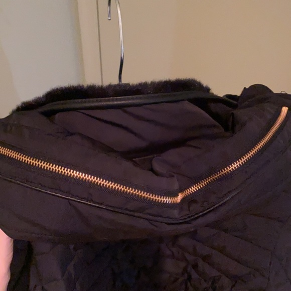 Zara puffer coat with hidden hood - Picture 5 of 7